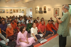 Shrikant Jadhav having a dialogue with audience at Artfest 09, Indiaart Gallery